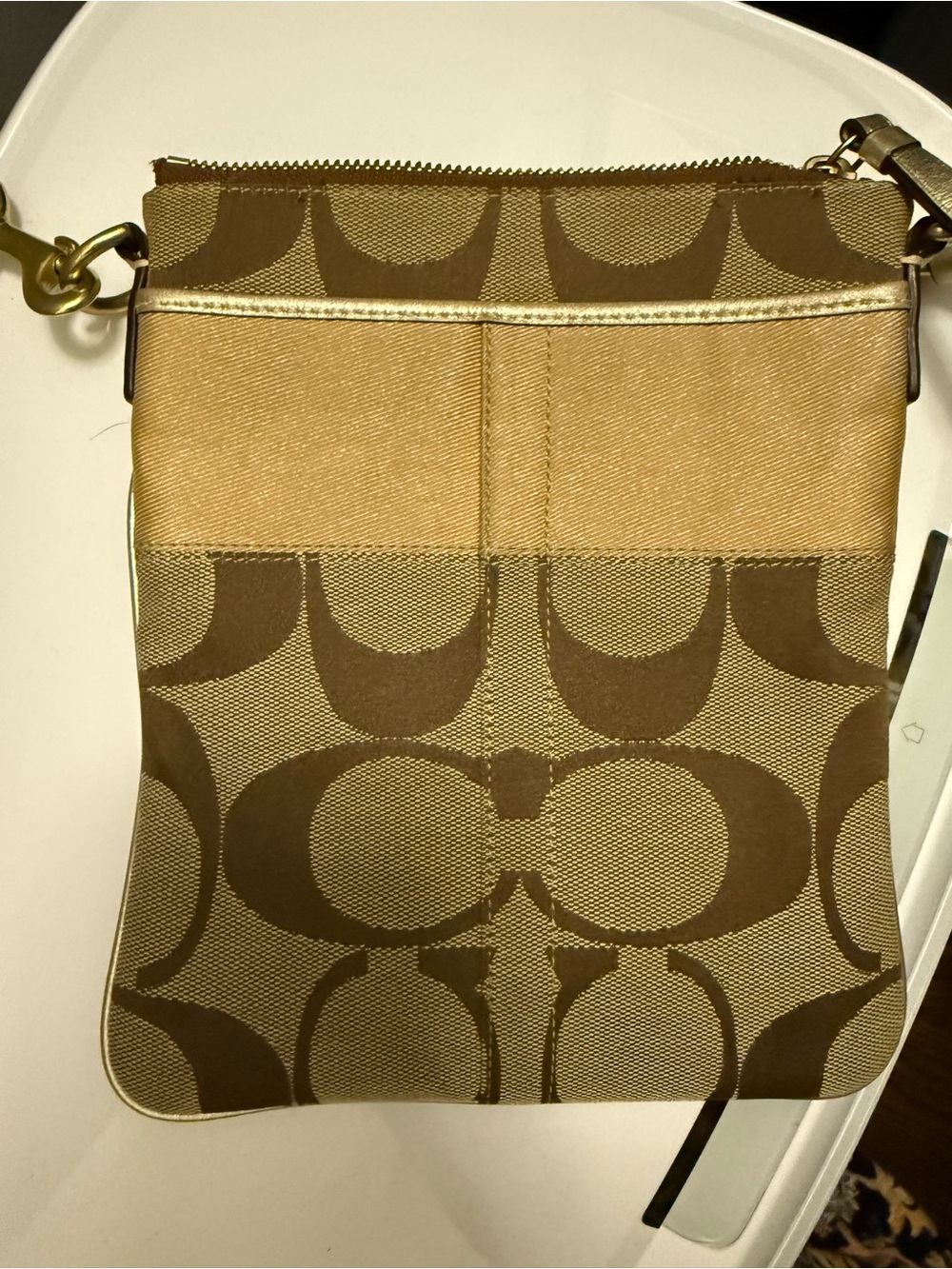 2007 Coach Gold Swingpack Crossbody